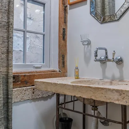 Portuguese Charm By Lovelystay